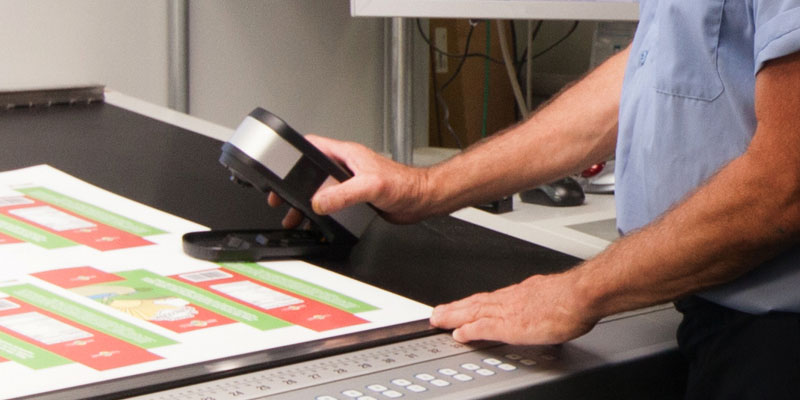 brand-color-management-using-pantone-live